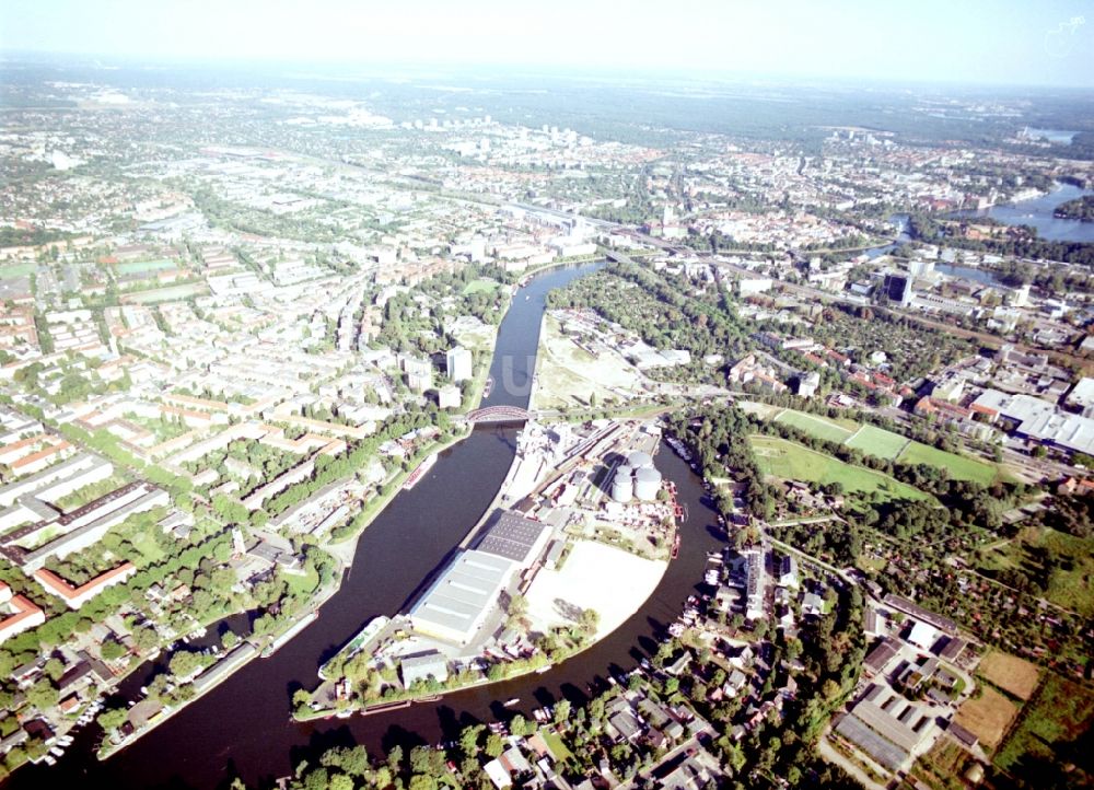 Luftaufnahme Berlin - Binnenhafen Südhafen in Berlin, Deutschland