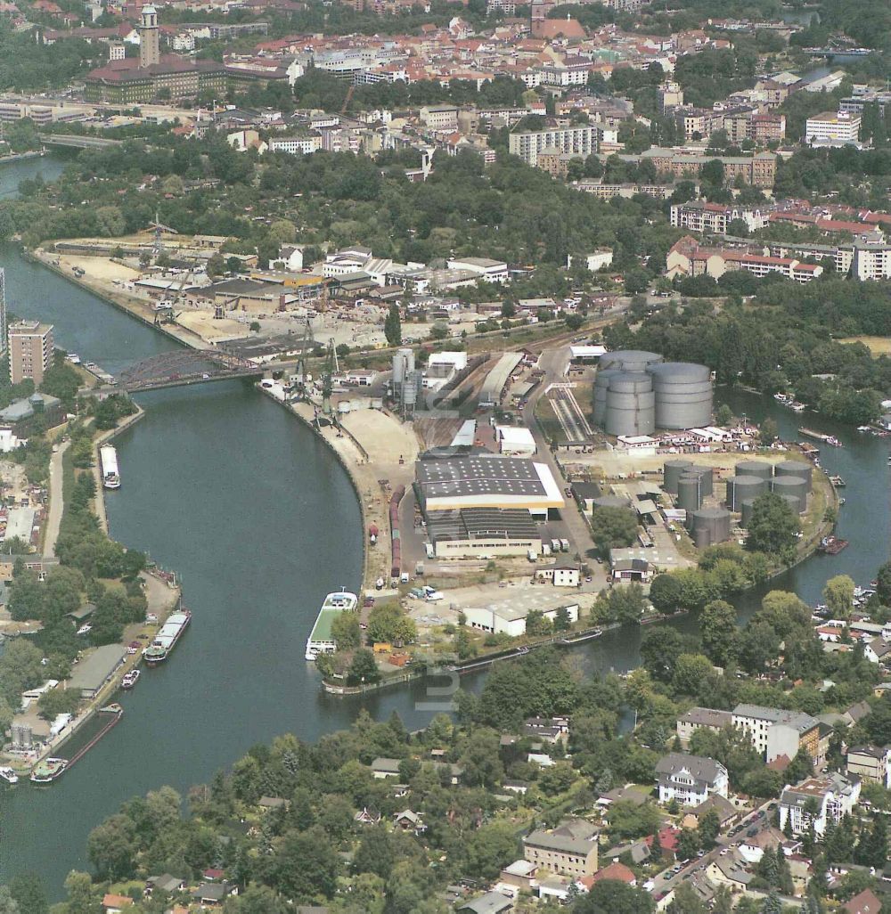 Berlin aus der Vogelperspektive: Binnenhafen Südhafen in Berlin, Deutschland