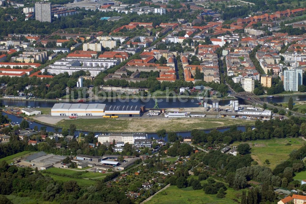 Luftbild Berlin - Binnenhafen Südhafen in Berlin, Deutschland