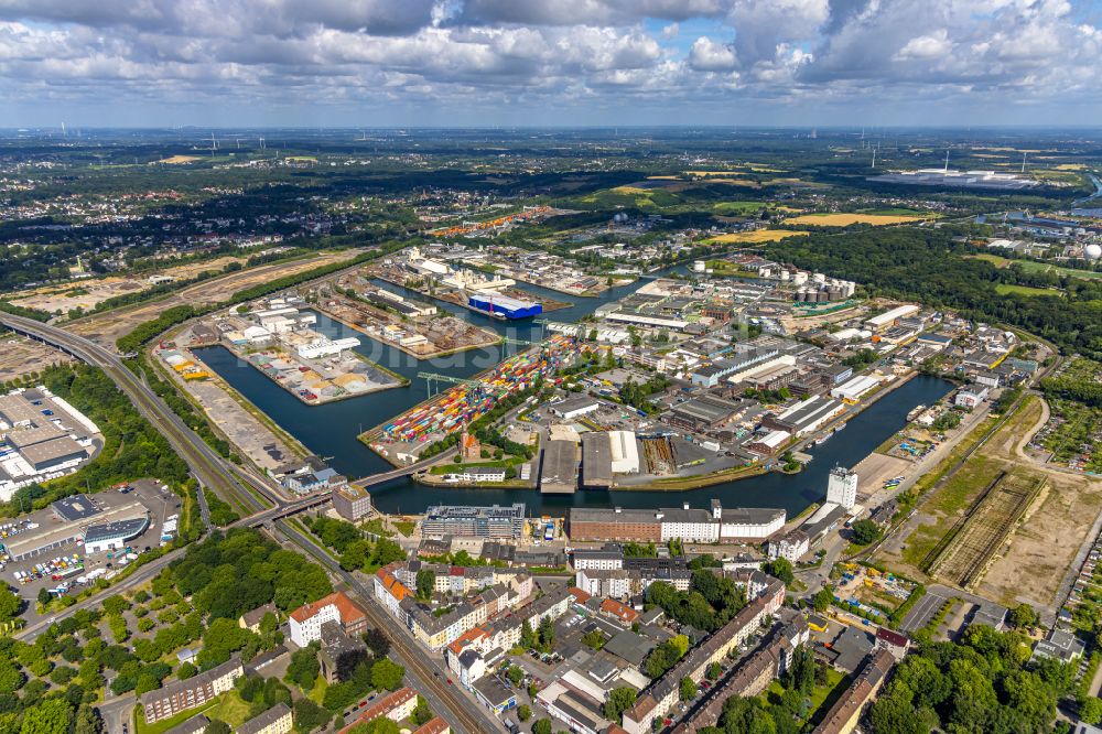 Luftaufnahme Dortmund - Binnenschiffahrtszentrum Dortmunder Hafen in Dortmund im Bundesland Nordrhein-Westfalen, Deutschland