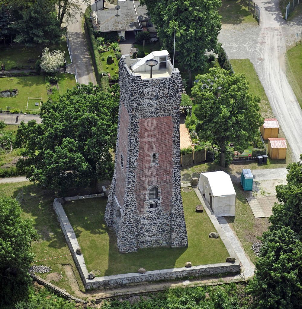 Burg aus der Vogelperspektive: Bismarck-Turm Burg