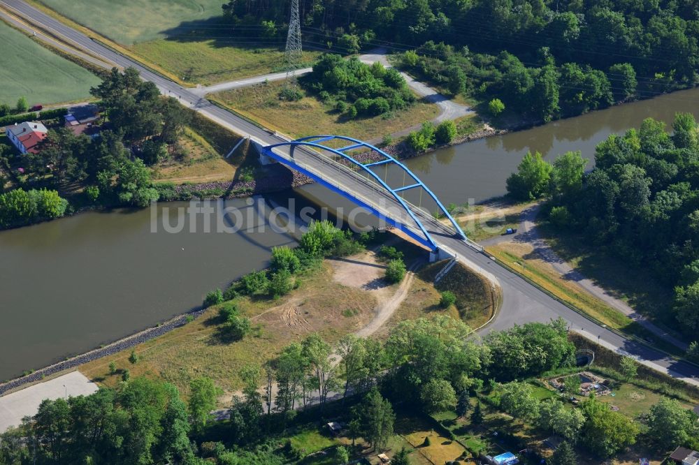 Luftaufnahme Wusterwitz - Blaue Brücke im Norden von Wusterwitz im Bundesland Brandenburg