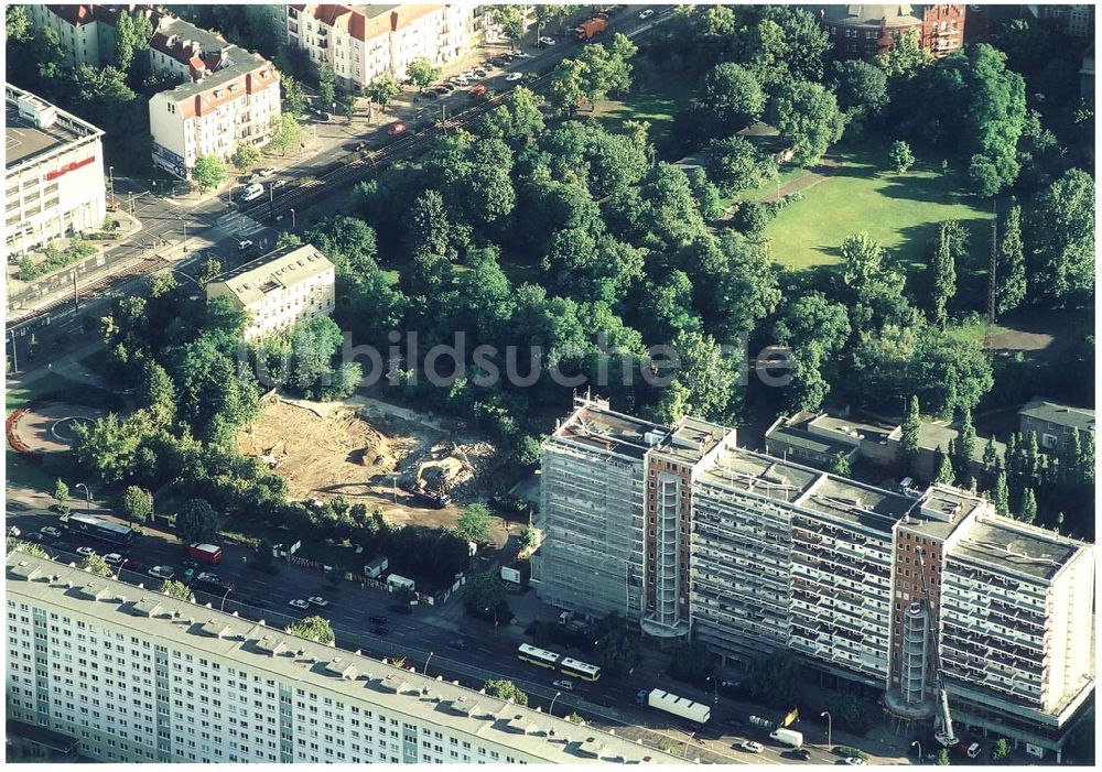 Berlin von oben - Blick auf Abriß Wohnhaus