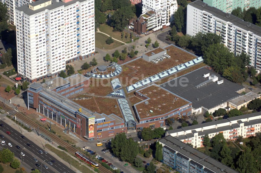 Berlin von oben - Blick auf das Allee-Center in Berlin-Lichtenberg