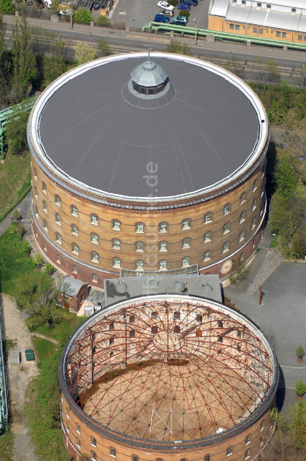 Leipzig aus der Vogelperspektive: Blick auf das alte Gasometer in Leipzig