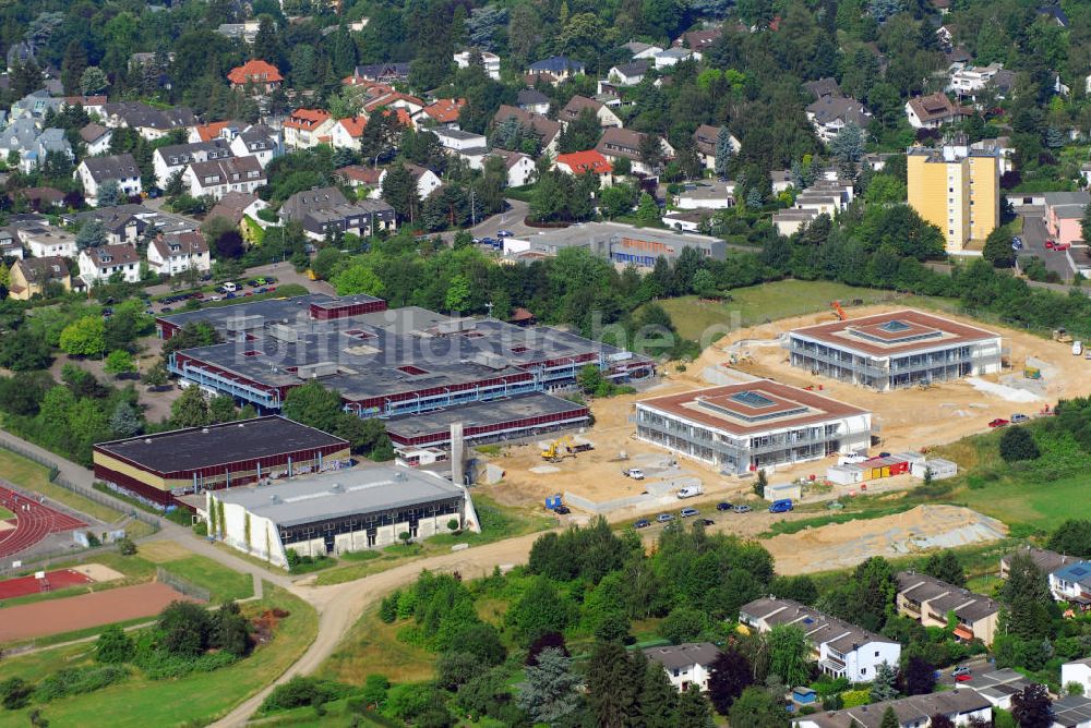 Kronberg aus der Vogelperspektive: Blick auf die Altkönigschule in Kronberg im Taunus