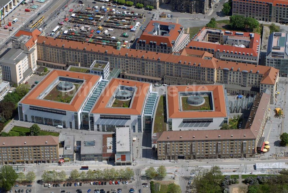 Luftbild Dresden - Blick auf die Altmarkt-Galerie in der Dresdner Altstadt