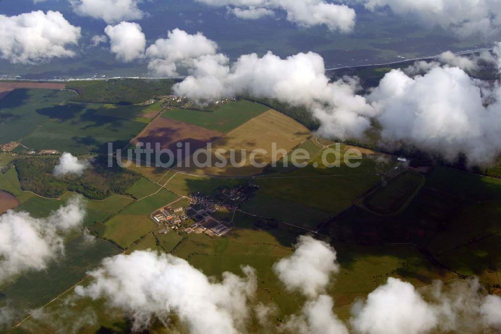 Heiligendamm aus der Vogelperspektive: Blick auf das Areal des Sperrgürtels Heiligendamm zum G8 Gipfeltreffen aus 2500 Meter Höhe