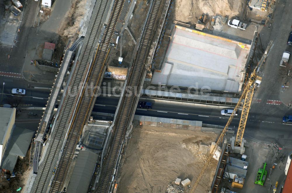 Berlin aus der Vogelperspektive: Blick auf den Um- und Ausbau des S-Bahnhofes Berlin-Baumschulenweg