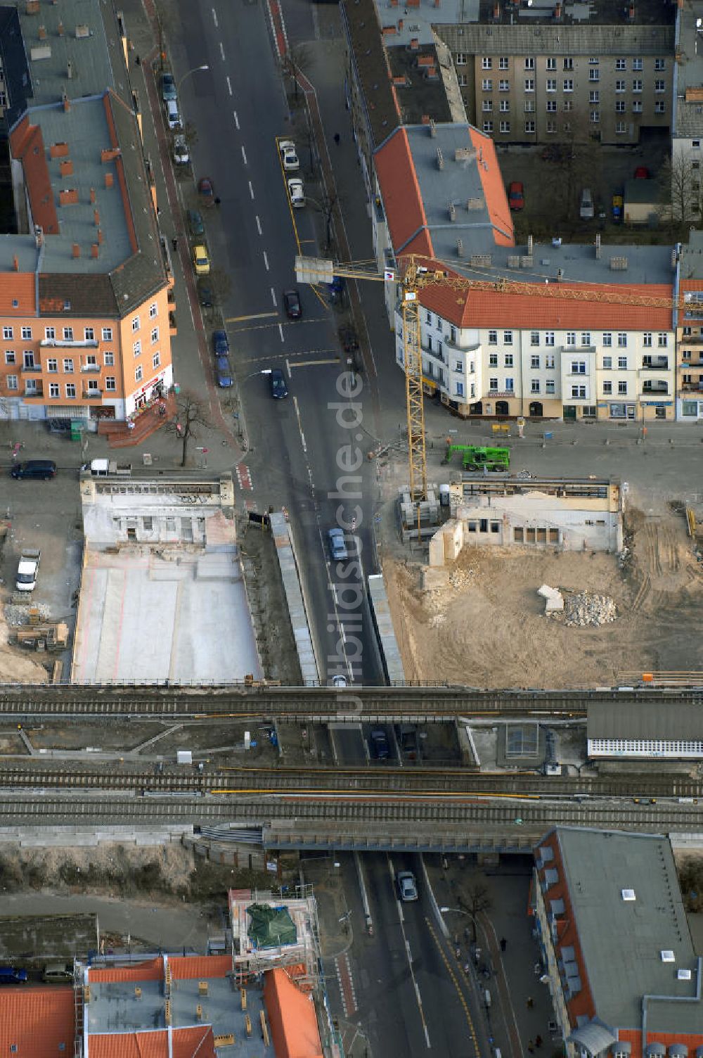 Luftbild Berlin - Blick auf den Um- und Ausbau des S-Bahnhofes Berlin-Baumschulenweg