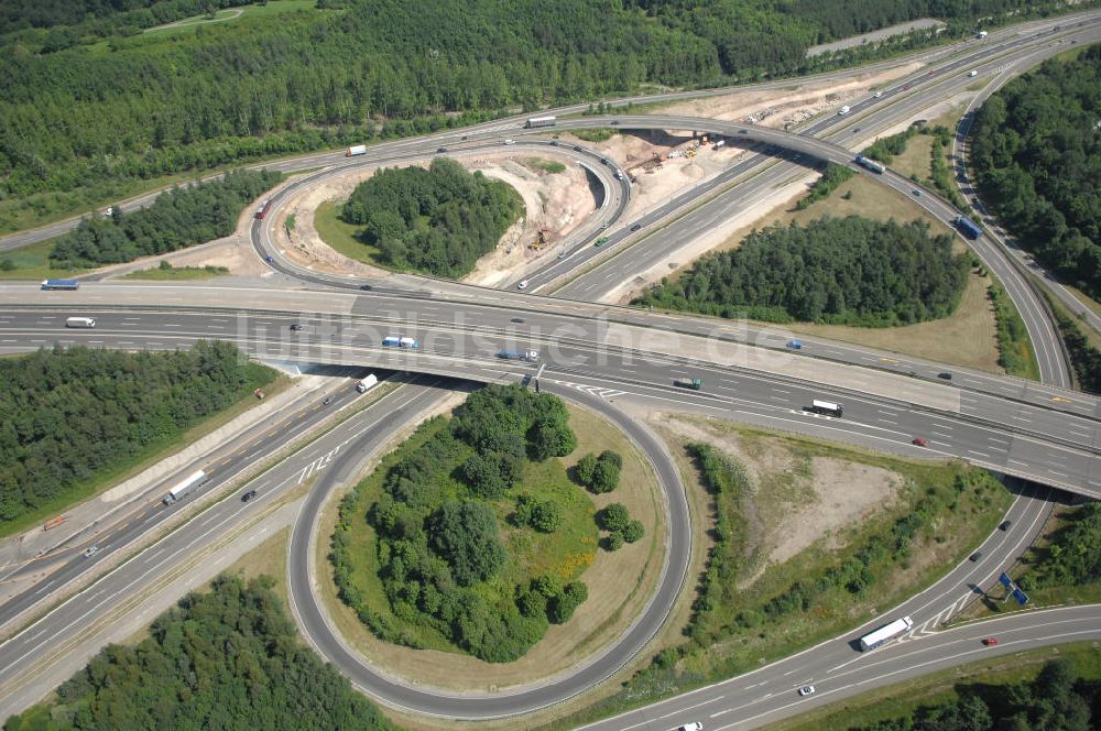 Luftaufnahme Stuttgart - Blick auf das Autobahnkreuz bei Stuttgart