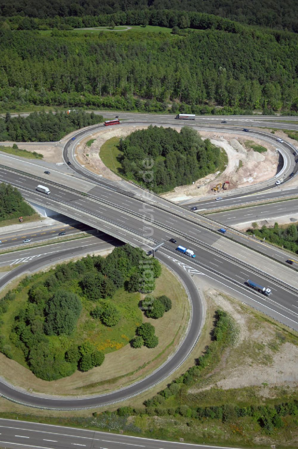 Luftbild Stuttgart - Blick auf das Autobahnkreuz bei Stuttgart