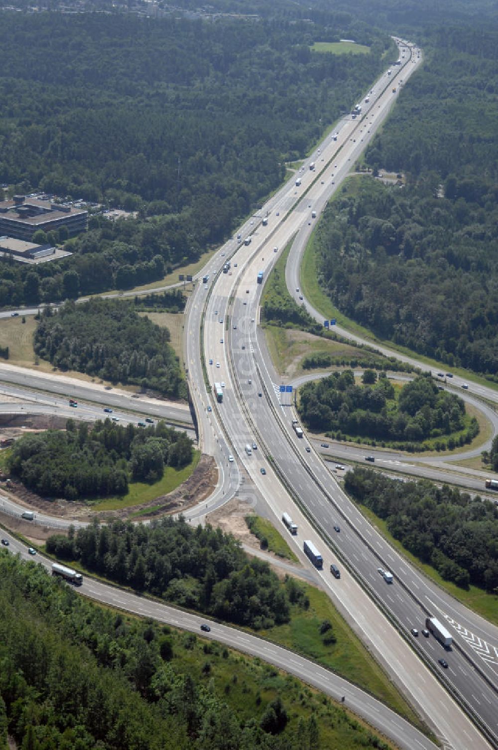 Stuttgart von oben - Blick auf das Autobahnkreuz bei Stuttgart