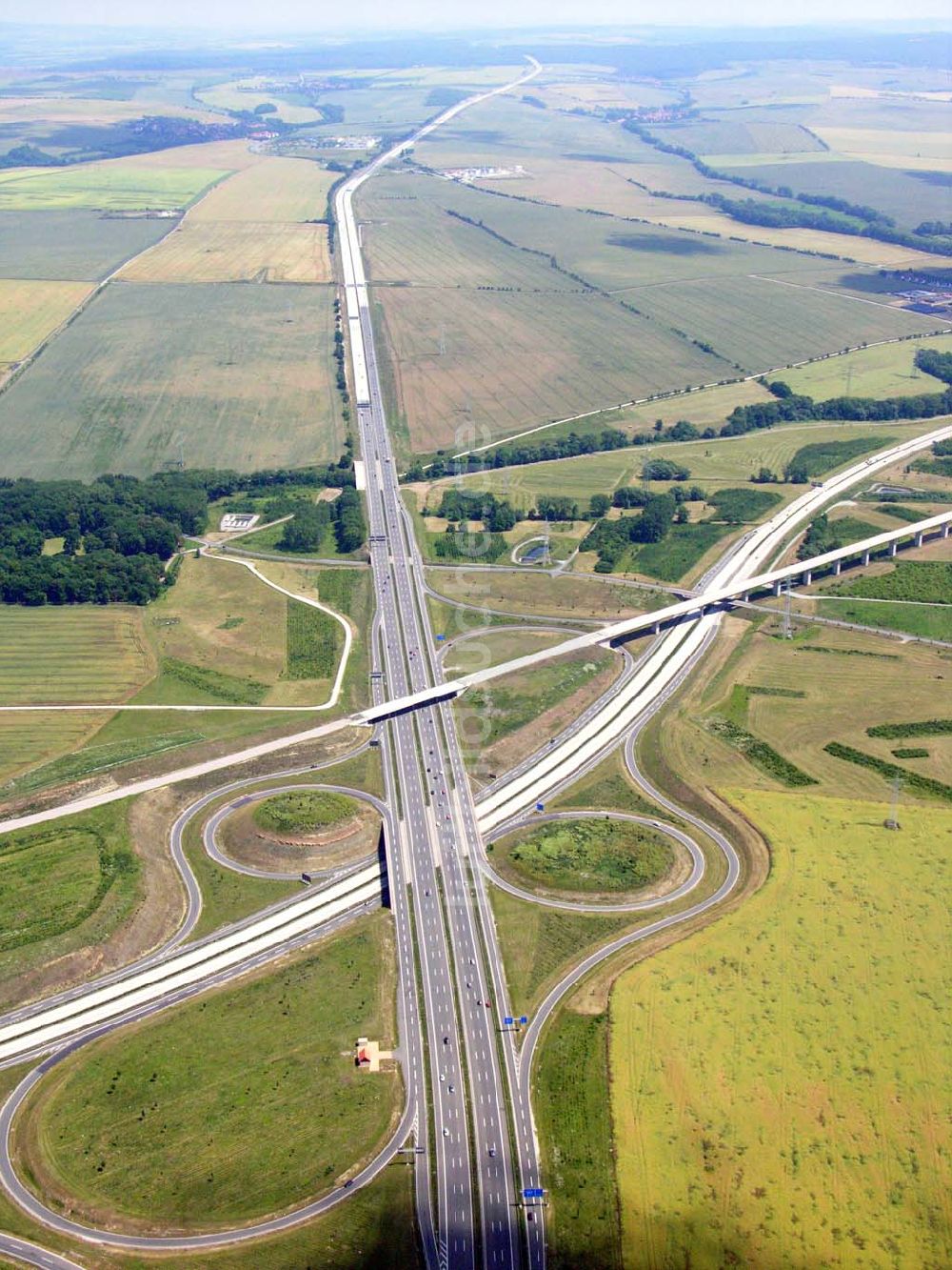 Erfurt / Thüringen aus der Vogelperspektive: Blick auf das Autobahnkreuz Erfurt-Süd.