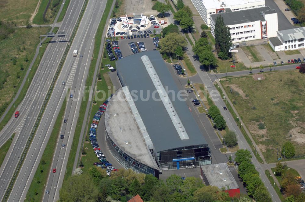 Rostock von oben - Blick auf ein Autohaus in Rostock Reutershagen