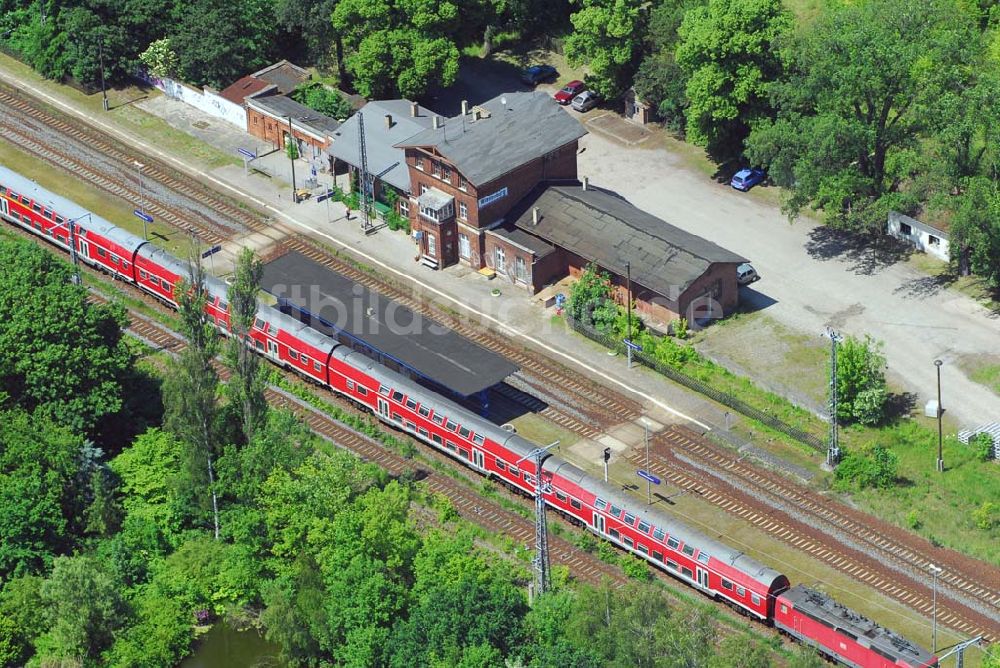 Luftaufnahme Wiesenburg/Mark - Blick auf den Bahnhof von Wiesenburg/Mark