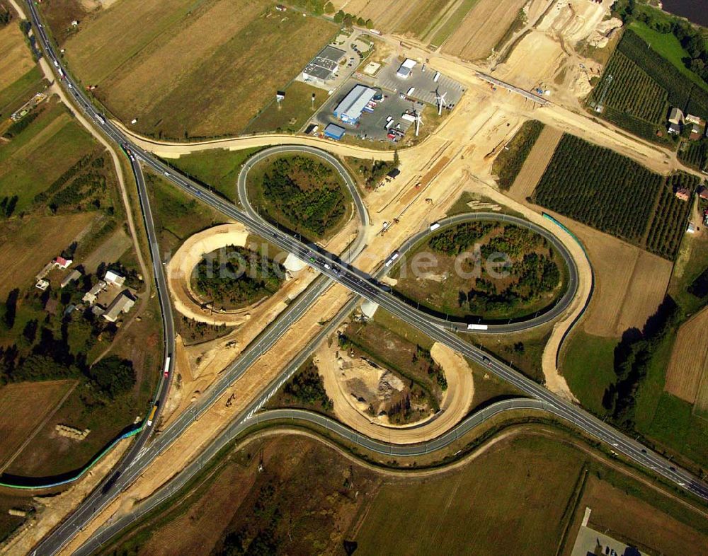 Konin aus der Vogelperspektive: Blick auf den Bau eines Autobahnkreuzes der A2