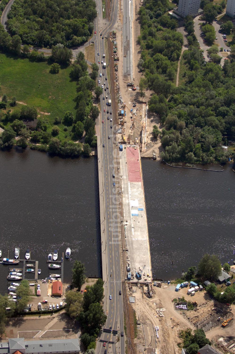 Luftaufnahme Potsdam - Blick auf die Bauarbeiten an der Langen Brücke in Potsdam