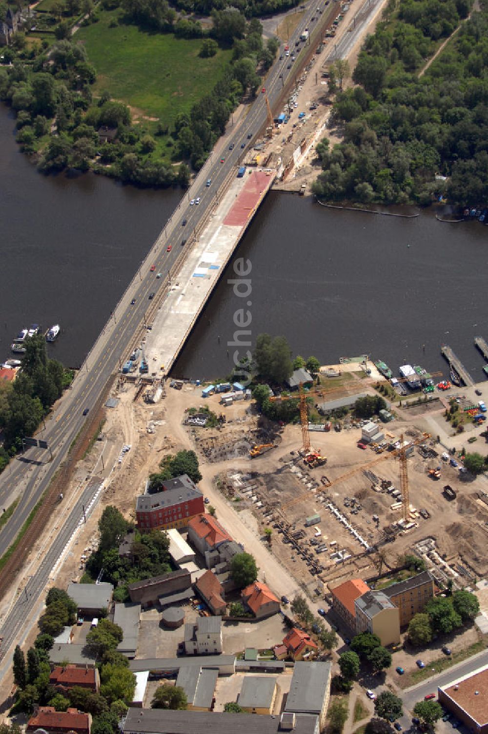 Luftaufnahme Potsdam - Blick auf die Bauarbeiten an der Langen Brücke in Potsdam