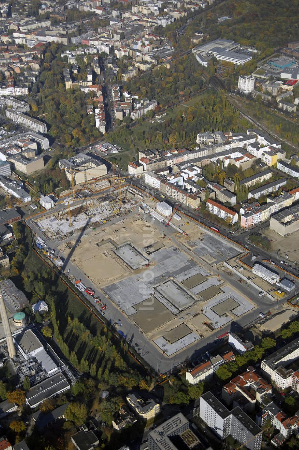 Luftbild Berlin - Blick auf das Baugelände für den Neubau der BND-Zentrale