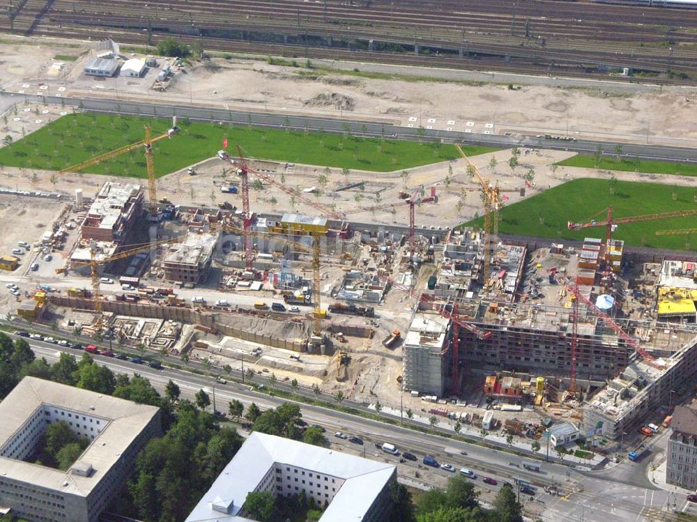 München / Bayern von oben - Blick auf das Baugelände des Wohngebietes Arnulfpar