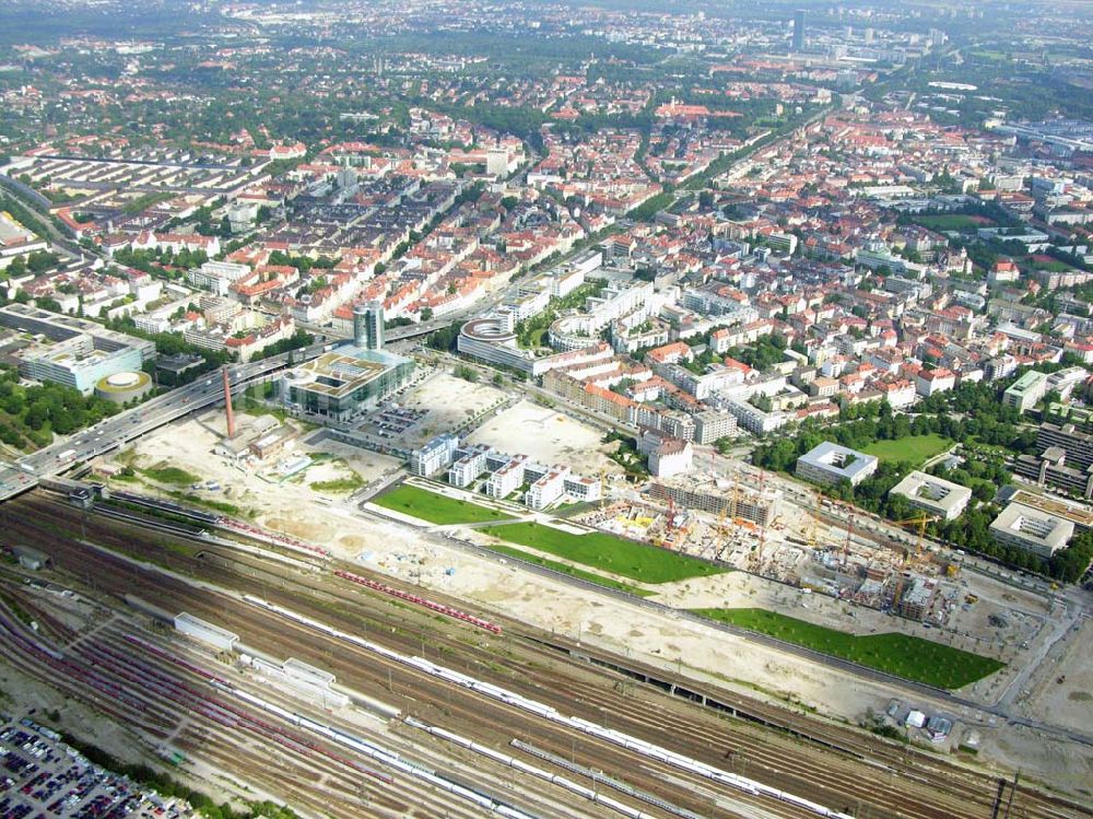 München / Bayern aus der Vogelperspektive: Blick auf das Baugelände des Wohngebietes Arnulfpar