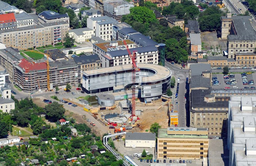 Luftaufnahme Leipzig - Blick auf die Baustelle eines Büro- und Geschäftshauses und das Ordnungsamt an der Stephan-/Ecke Goldtschmidtstraße in Leipzig