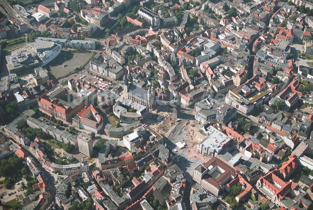 Luftaufnahme Halle (Sachsen-Anhalt) - Blick auf die Baustelle Innenstadt - Marktplatz