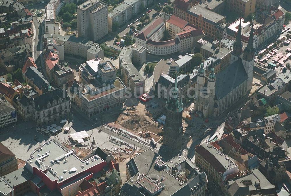 Halle (Sachsen-Anhalt) aus der Vogelperspektive: Blick auf die Baustelle Innenstadt - Marktplatz