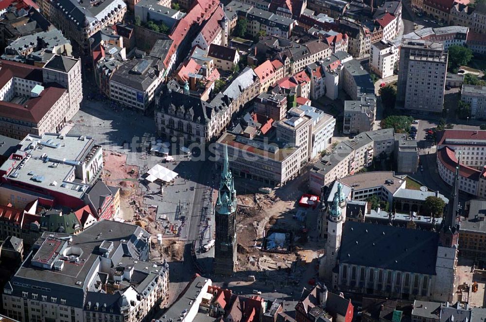 Luftbild Halle / Saale / Sachsen - Anhalt - Blick auf die Baustelle Innenstadt - Marktplatz in Halle 07.09.2005