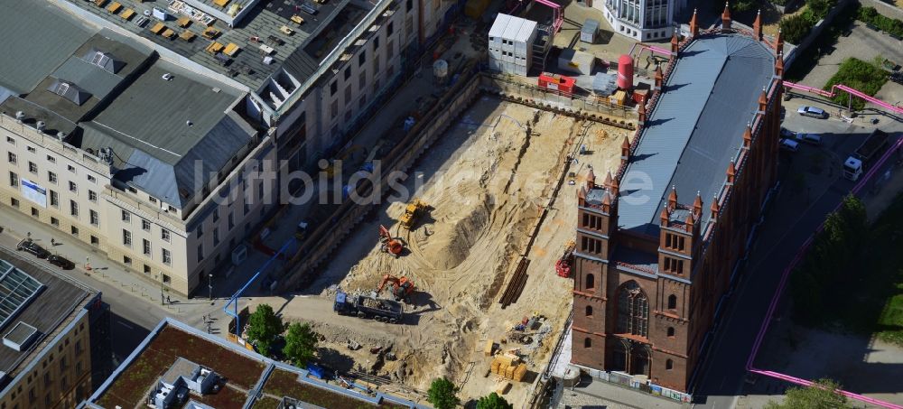 Luftaufnahme Berlin - Blick auf die Baustelle der Kronprinzengärten in Berlin- Mitte