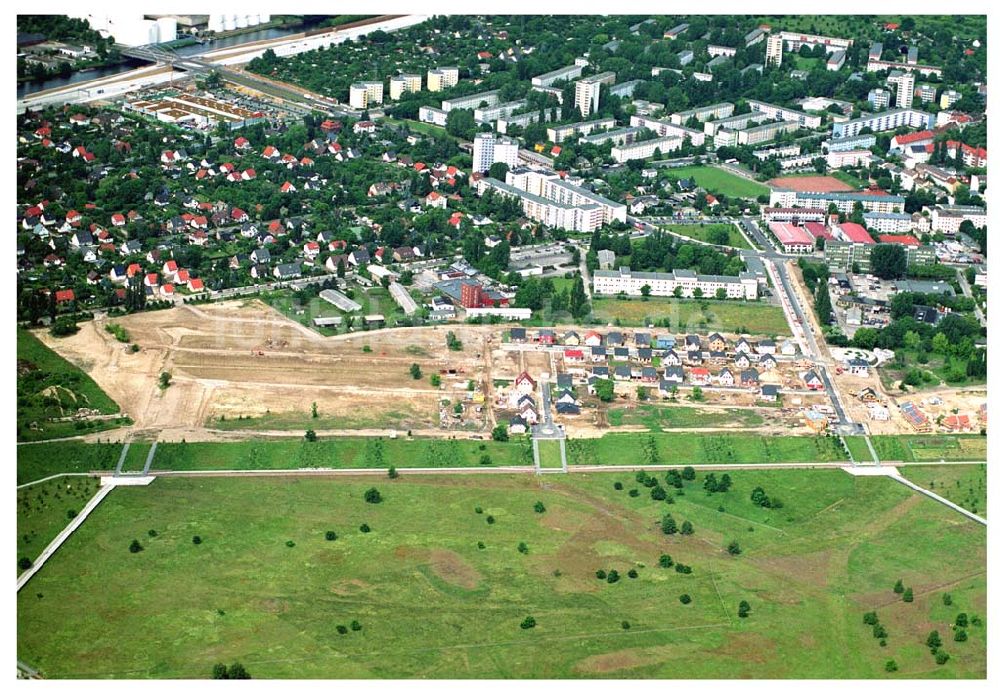 Luftbild Berlin Johannisthal - Blick auf die Baustelle Mahlow/ Brandenburg 08.06.2005