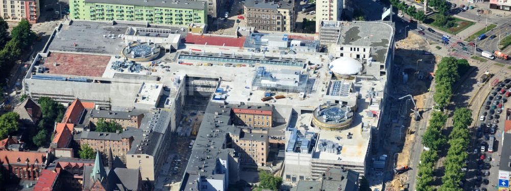 Luftbild Stettin / Szczecin - Blick auf die Baustelle vom Neubau des Einkaufszentrums Galeria Kaskada in Stettin / Szczecin durch die STRABAG AG und das ECE Projektmanagement