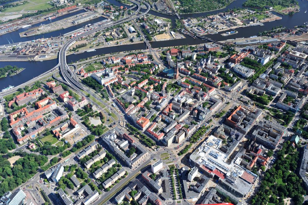 Stettin / Szczecin von oben - Blick auf die Baustelle vom Neubau des Einkaufszentrums Galeria Kaskada in Stettin / Szczecin durch die STRABAG AG und das ECE Projektmanagement