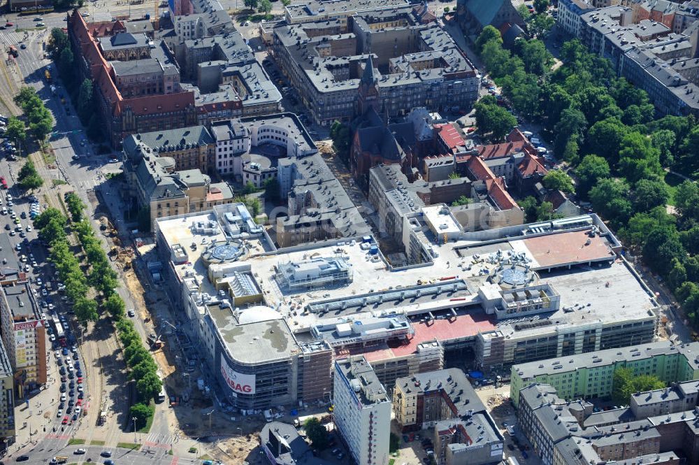 Luftbild Stettin / Szczecin - Blick auf die Baustelle vom Neubau des Einkaufszentrums Galeria Kaskada in Stettin / Szczecin durch die STRABAG AG und das ECE Projektmanagement