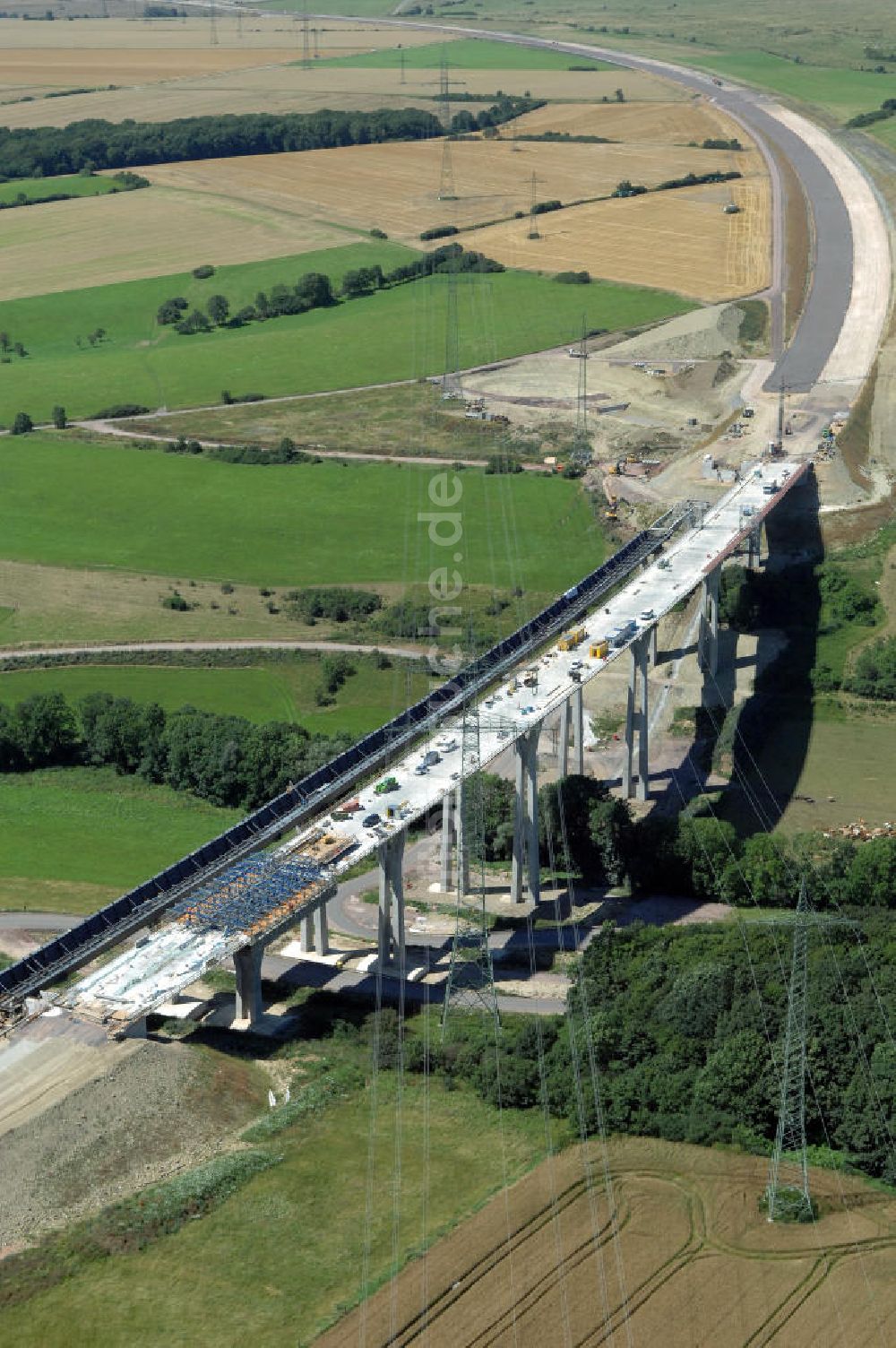 Ettenhausen von oben - Blick auf die Baustelle der neuen Nessetalbrücke mit einer Länge von 380 m