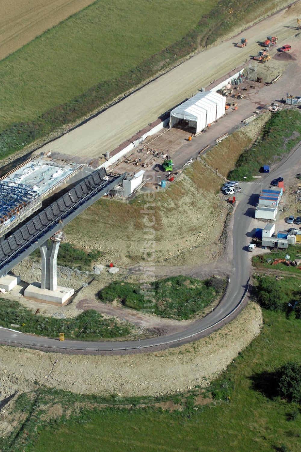 Ettenhausen aus der Vogelperspektive: Blick auf die Baustelle der neuen Nessetalbrücke mit einer Länge von 380 m