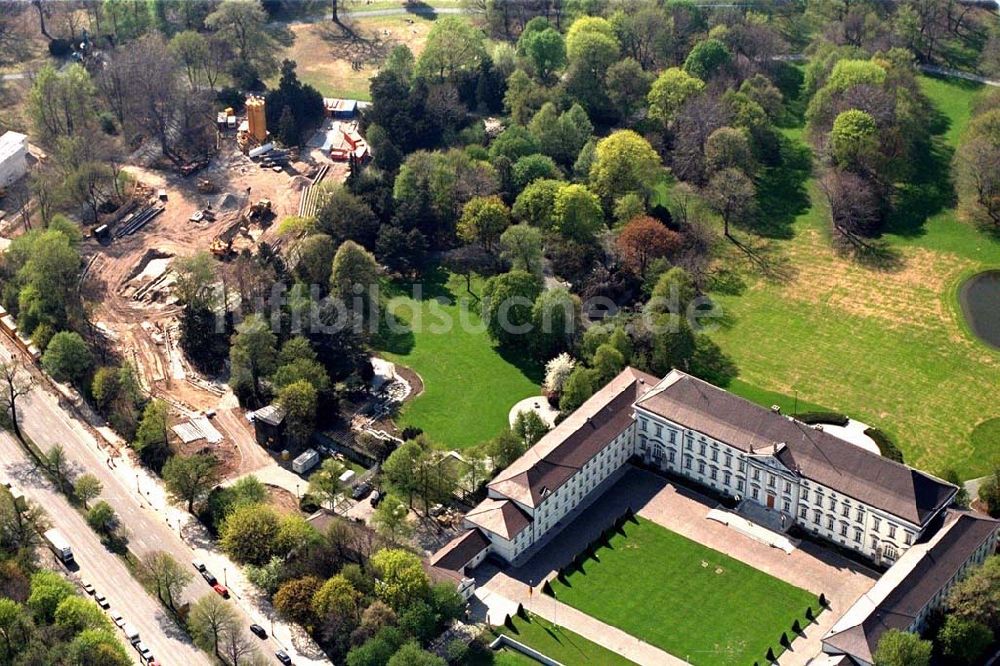 Luftaufnahme Berlin - Blick auf Baustelle zum Neubau des Bundespräsidialamtes am Spreeweg 1 im Berliner Tiergarten