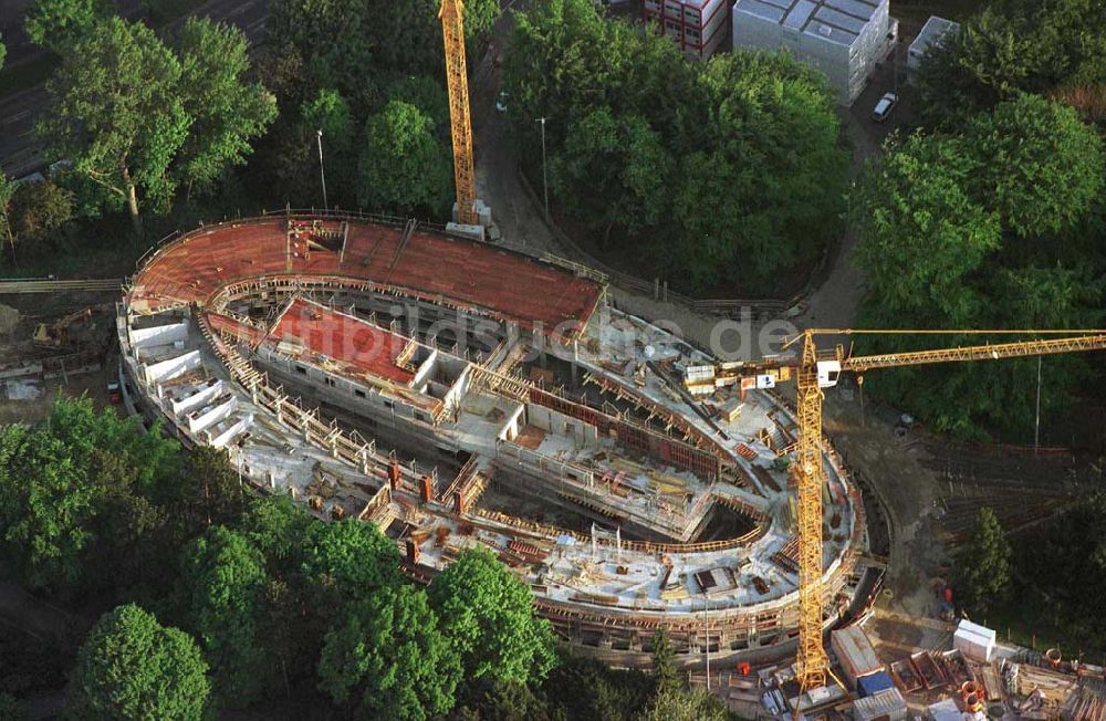 Luftaufnahme Berlin - Blick auf Baustelle zum Neubau des Bundespräsidialamtes am Spreeweg 1 im Berliner Tiergarten