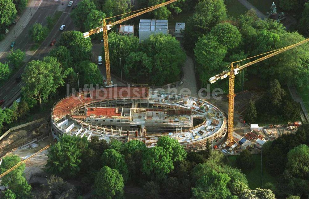 Berlin von oben - Blick auf Baustelle zum Neubau des Bundespräsidialamtes am Spreeweg 1 im Berliner Tiergarten