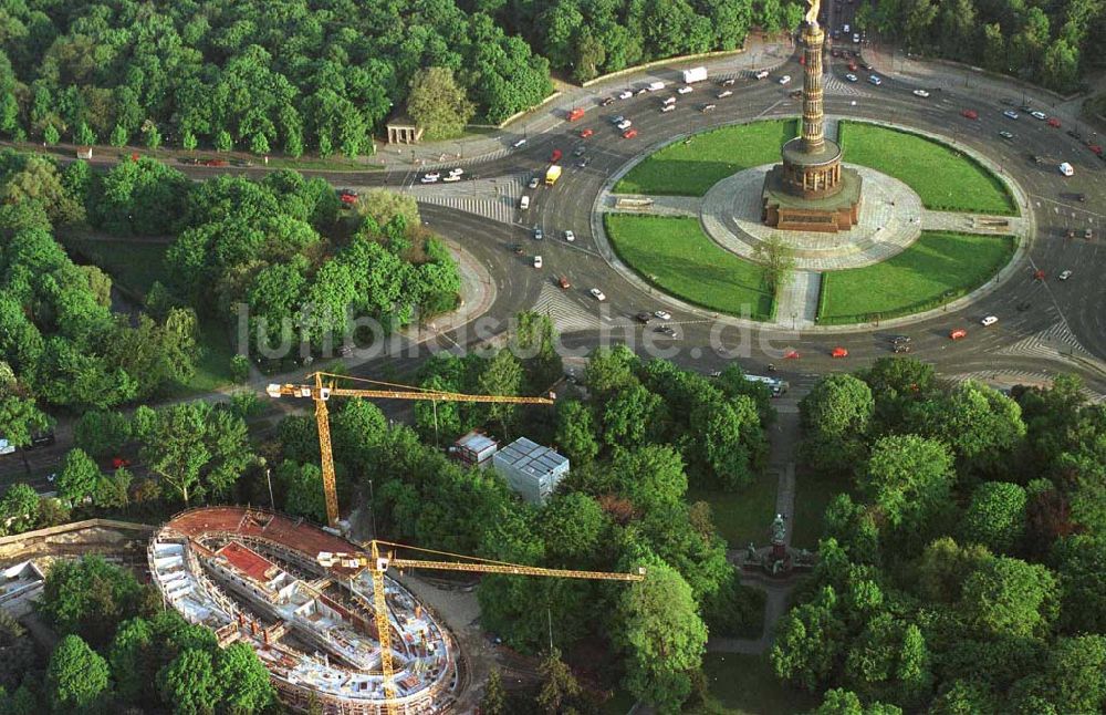 Luftaufnahme Berlin - Blick auf Baustelle zum Neubau des Bundespräsidialamtes am Spreeweg 1 im Berliner Tiergarten