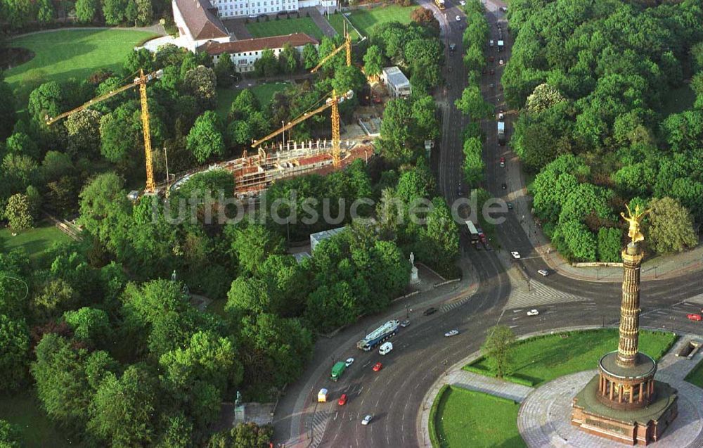 Berlin aus der Vogelperspektive: Blick auf Baustelle zum Neubau des Bundespräsidialamtes am Spreeweg 1 im Berliner Tiergarten