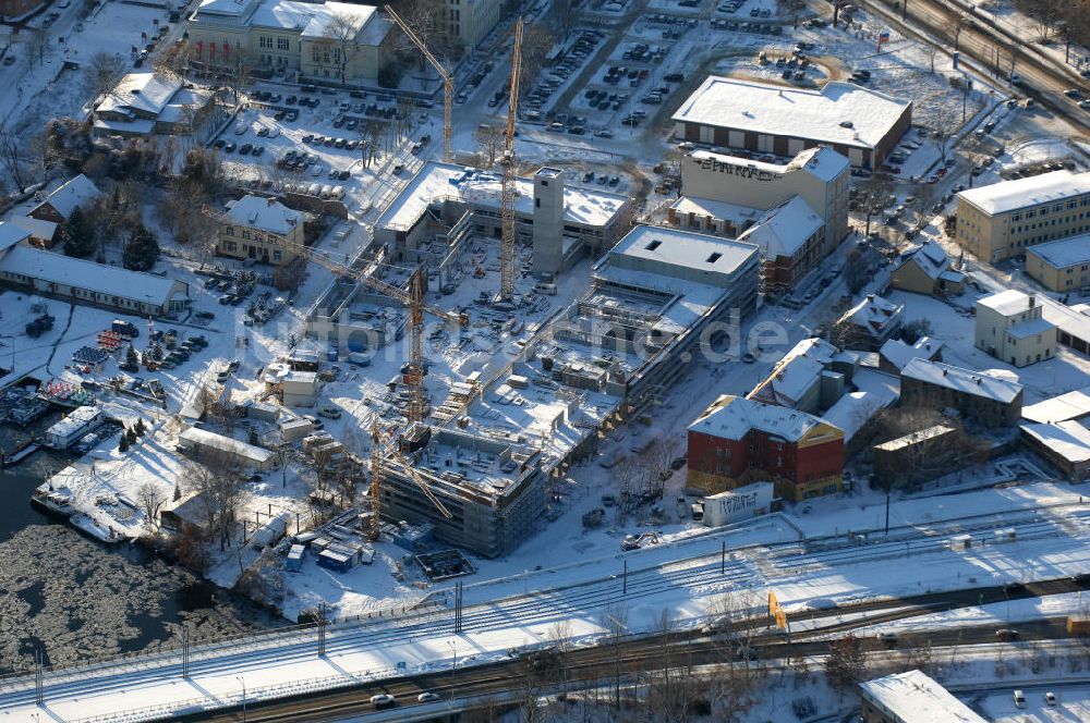 Luftaufnahme Potsdam - Blick auf die Baustelle zur neuen Feuer- und Rettungswache Potsdam in der Holzmarktstraße