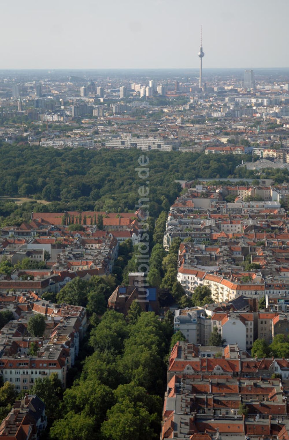 Berlin von oben - Blick über Berlin Mitte und Friedrichshain