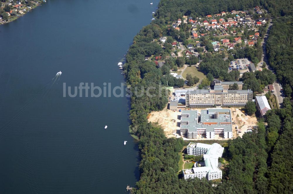 Rüdersdorf von oben - Blick über eine Klinik mit Baustelle auf Rüdersdorf bei Berlin