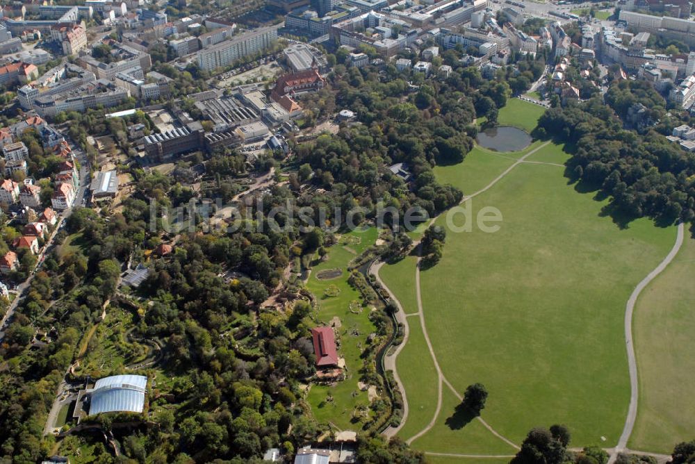 Leipzig aus der Vogelperspektive: Blick über Leipzig, den Stadtpark Rosental, sowie den Leipziger Zoo