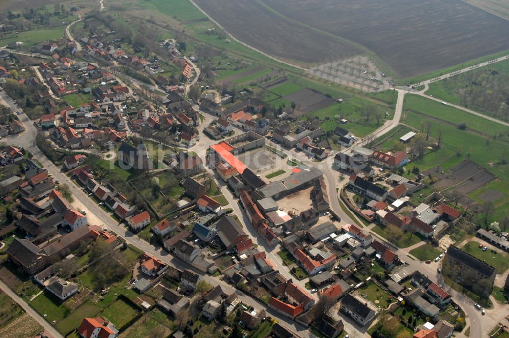 Luftaufnahme Schadeleben - Blick über die Ortschaft Schadeleben in Sachsen-Anhalt