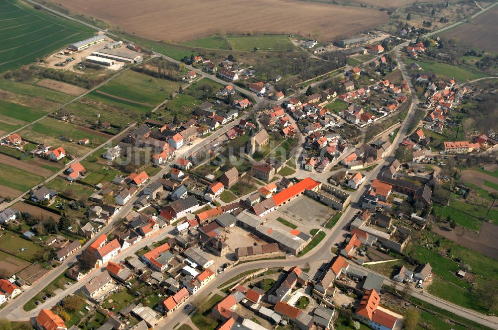 Schadeleben von oben - Blick über die Ortschaft Schadeleben in Sachsen-Anhalt