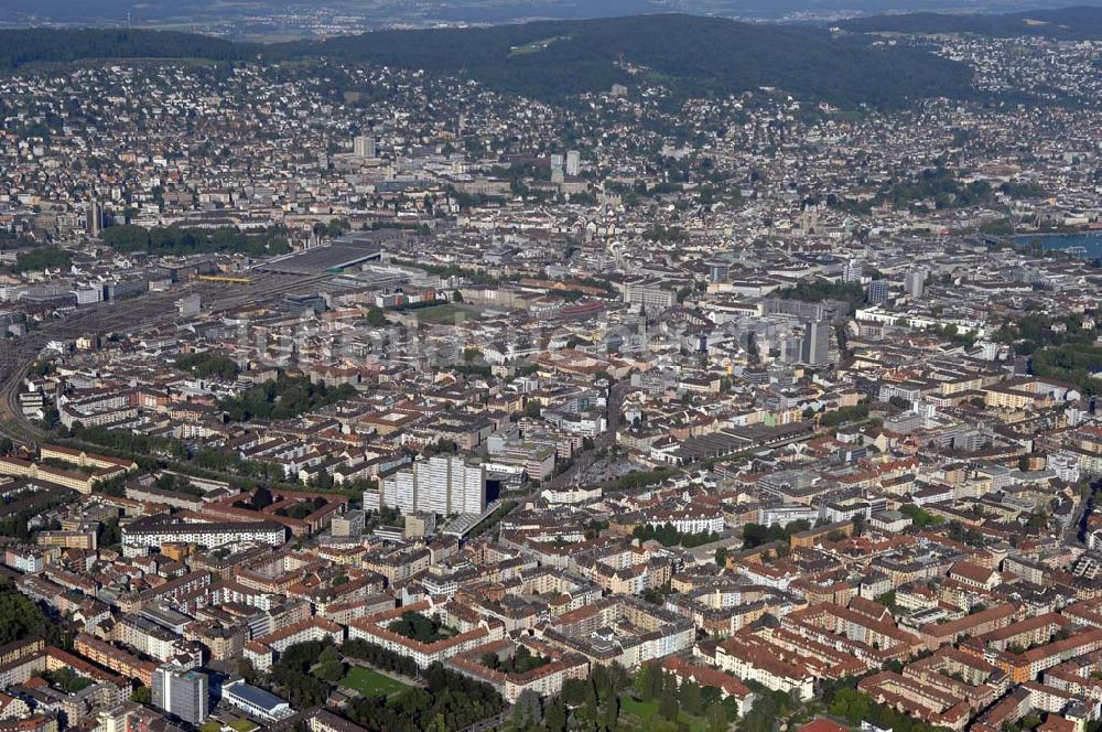 Luftaufnahme Zürich - Blick über Zürich