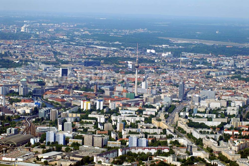 Berlin von oben - Blick auf Berlin-Mitte